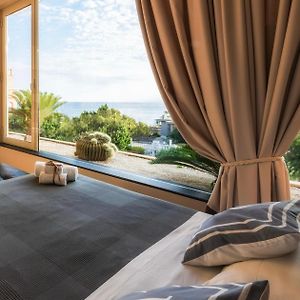 Camera con letto king size